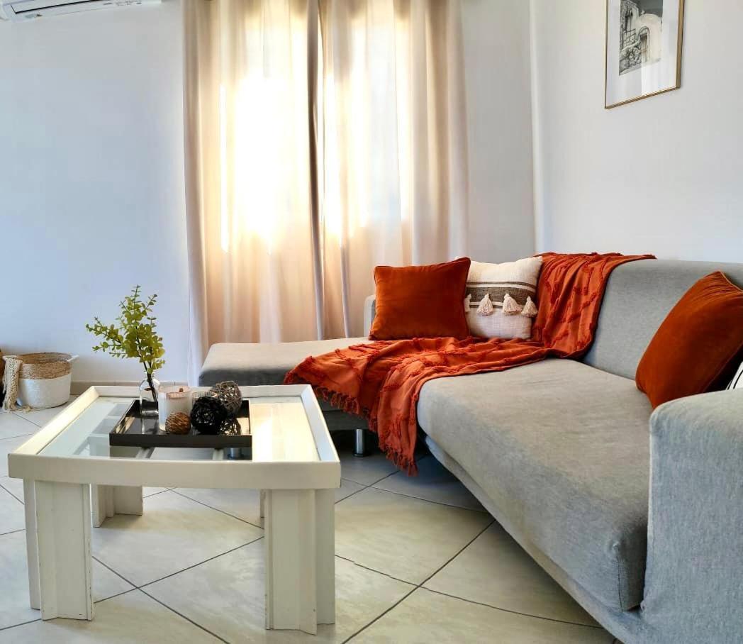Theasis Apartments Адамас Екстер'єр фото