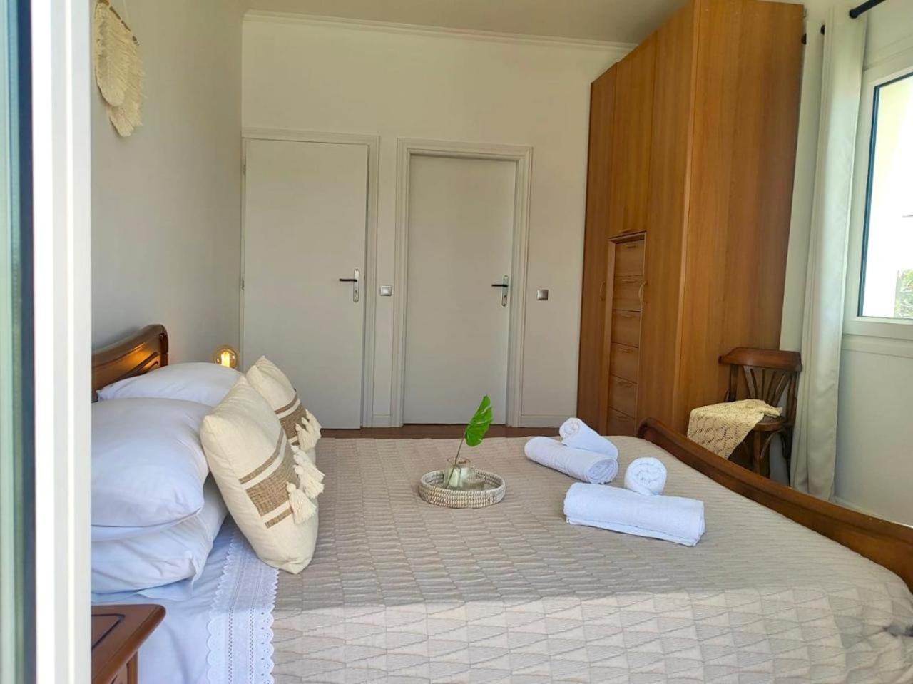 Theasis Apartments Адамас Екстер'єр фото